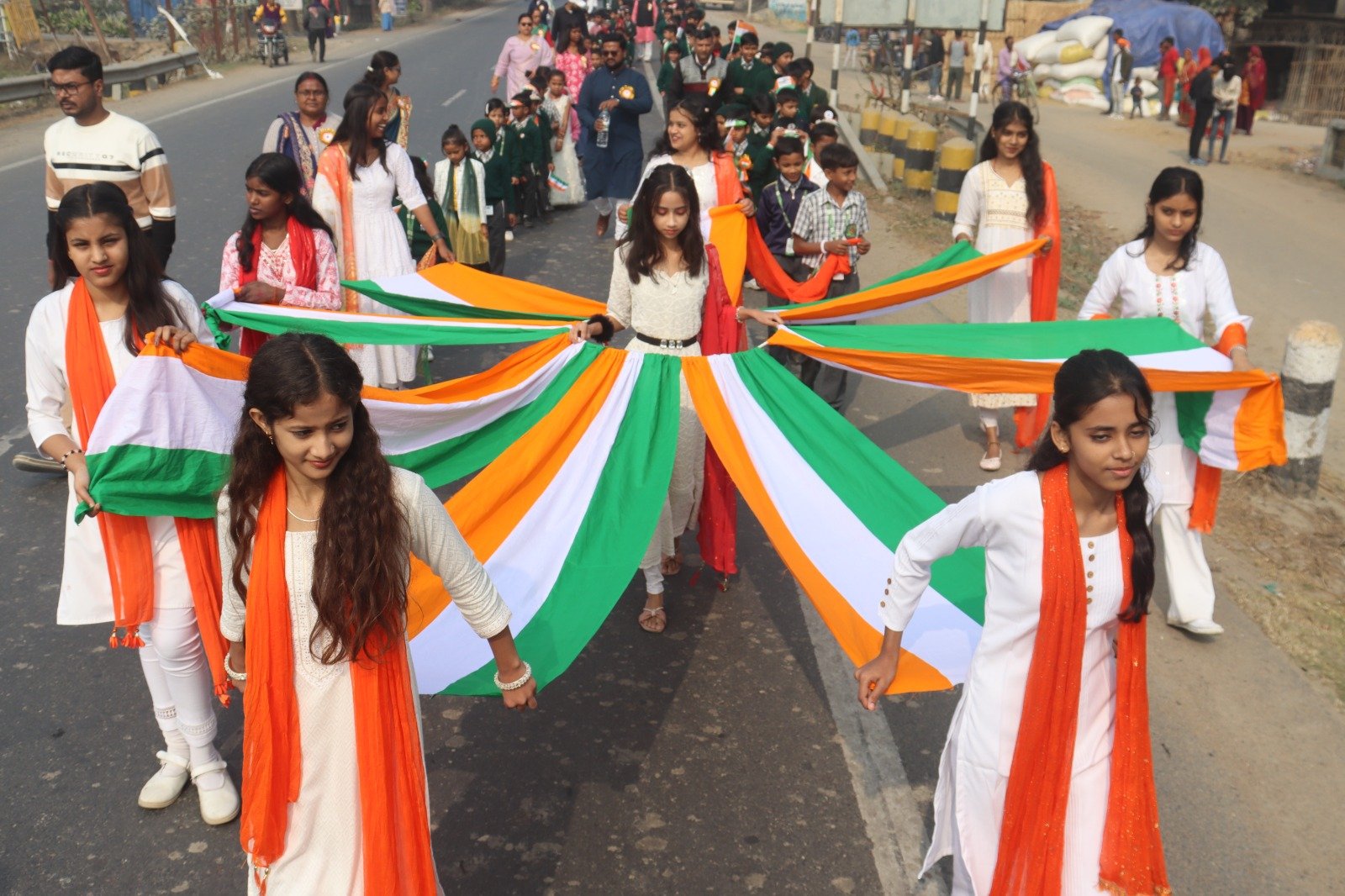 Campus life at D.P.S. Maheshkhunt